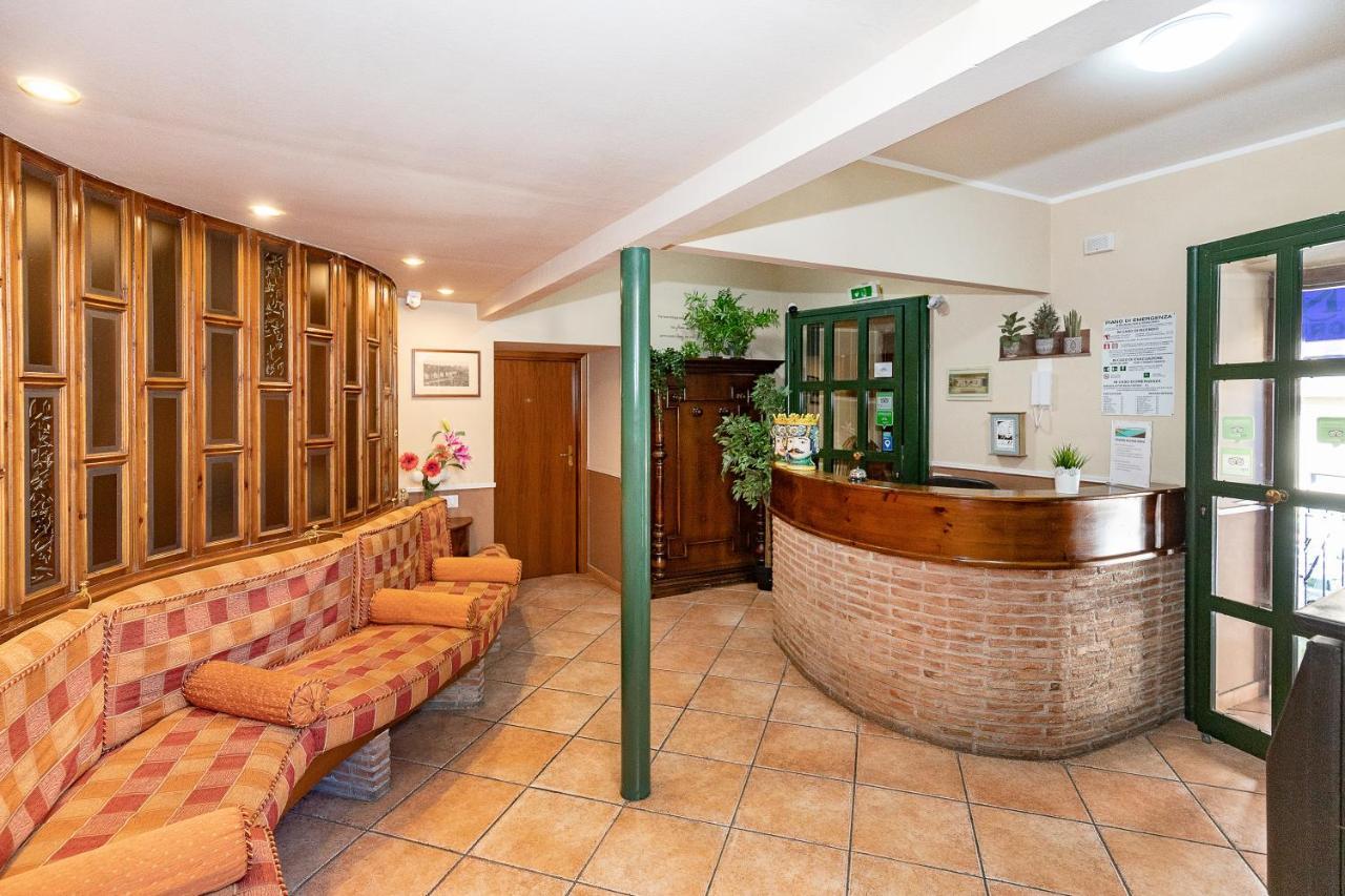 Stesicoro Exclusive Rooms คาตาเนีย ภายนอก รูปภาพ