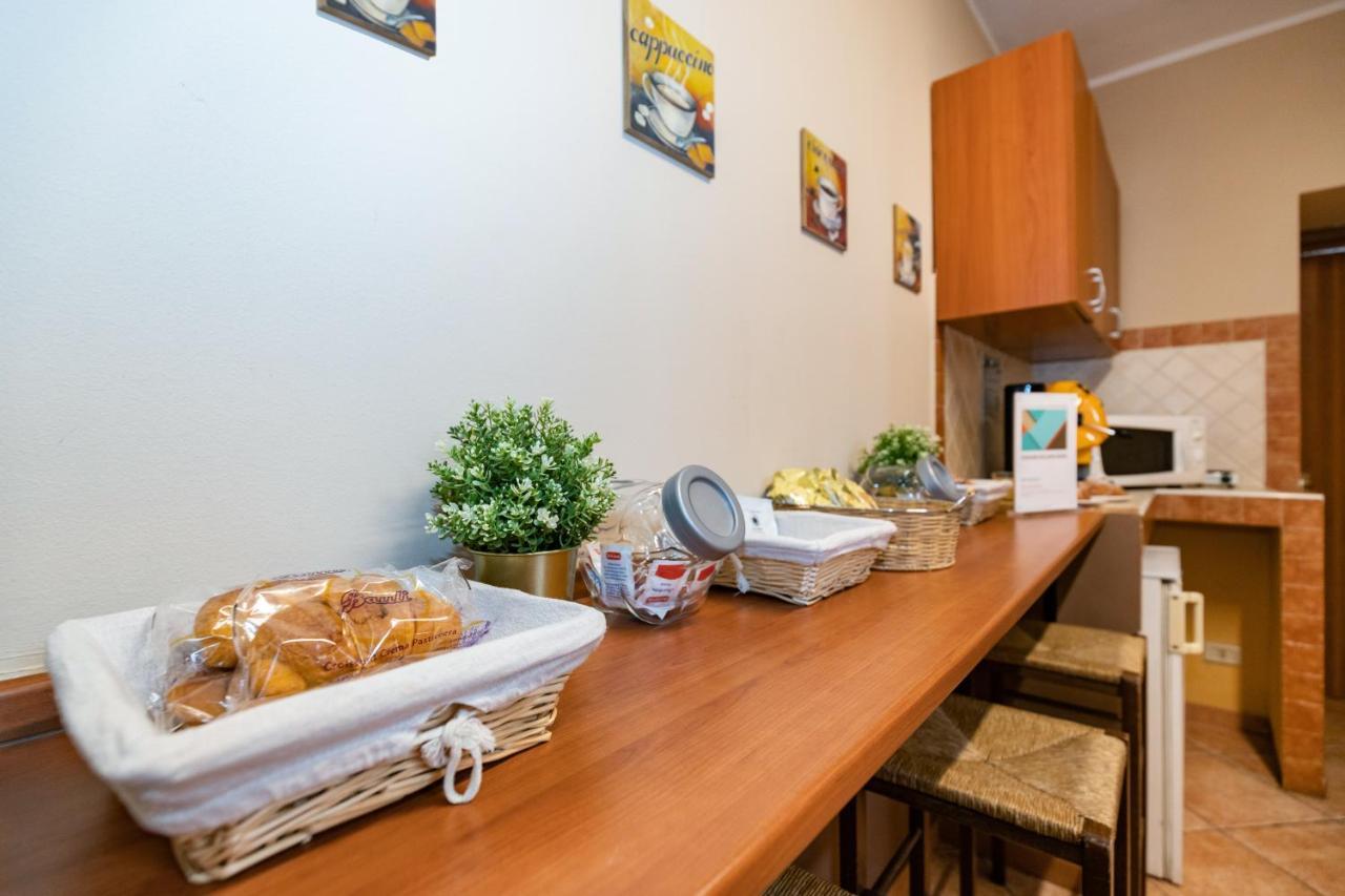 Stesicoro Exclusive Rooms คาตาเนีย ภายนอก รูปภาพ