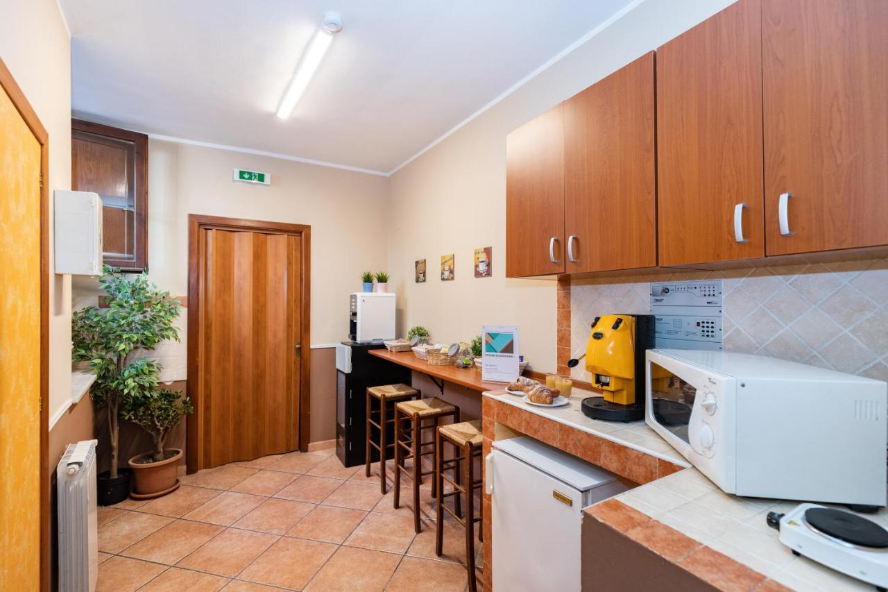 Stesicoro Exclusive Rooms คาตาเนีย ภายนอก รูปภาพ