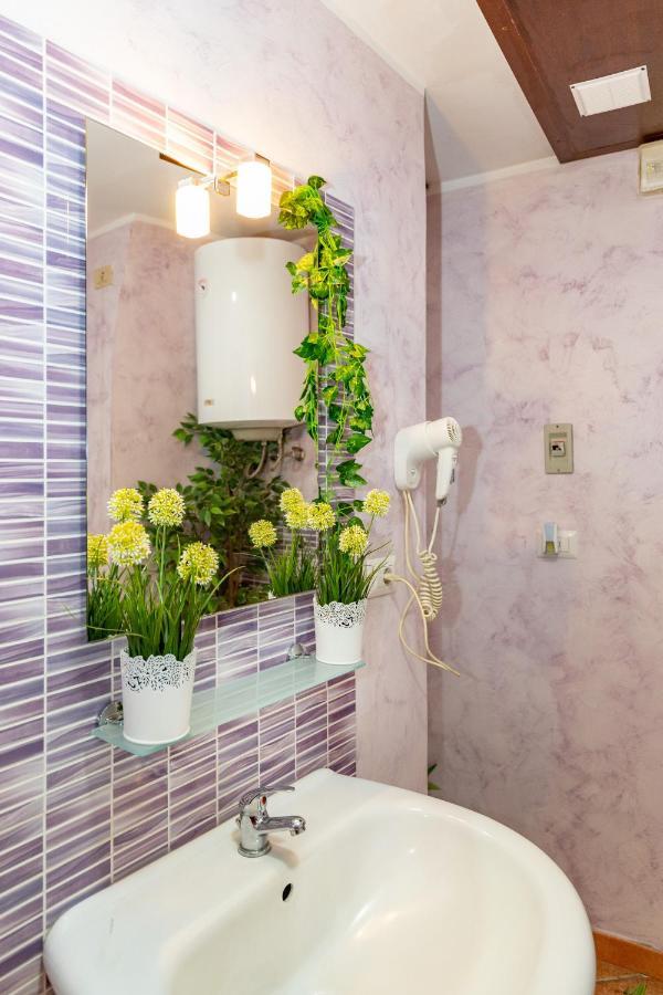 Stesicoro Exclusive Rooms คาตาเนีย ภายนอก รูปภาพ