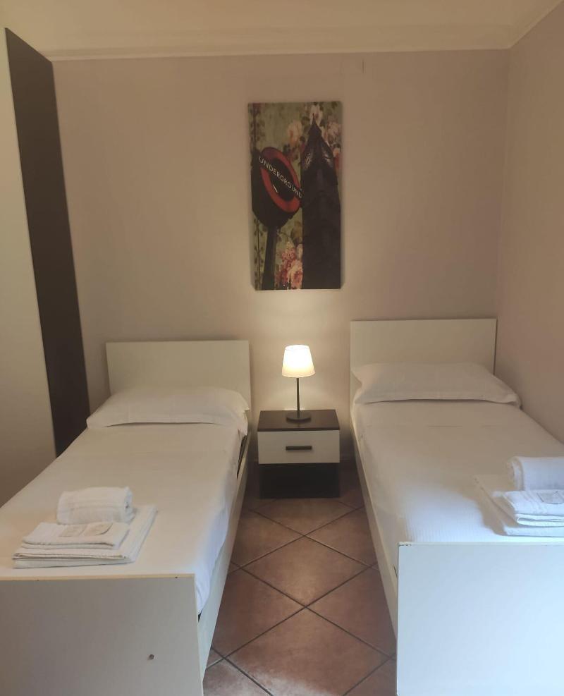 Stesicoro Exclusive Rooms คาตาเนีย ภายนอก รูปภาพ